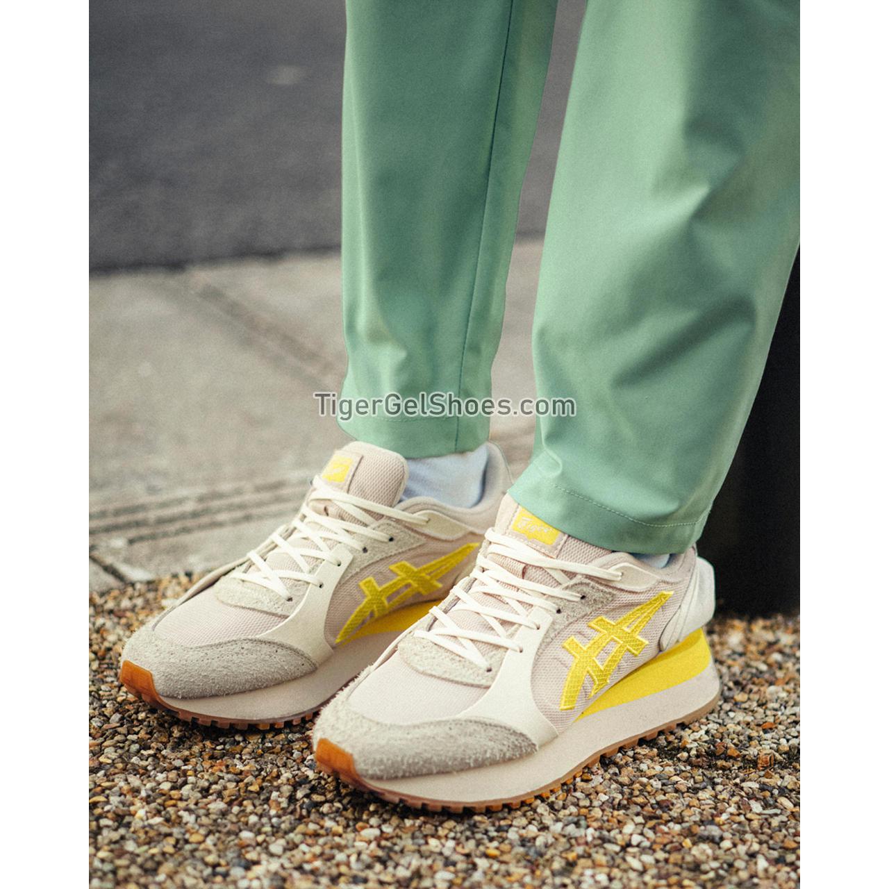 Onitsuka Tiger Moage Co Mineral-beige/Vibrant-yellow 1183B555-250 Mens Womens Shoes