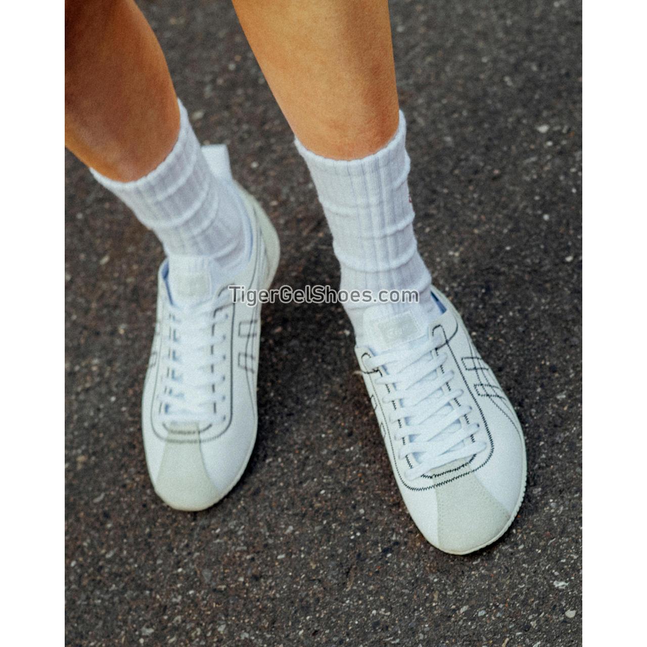 Onitsuka Tiger Sclaw White/Black 1183B969-100 Mens Womens Shoes